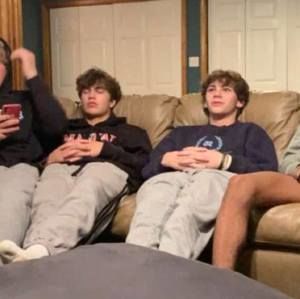 Meet your Posher, Max